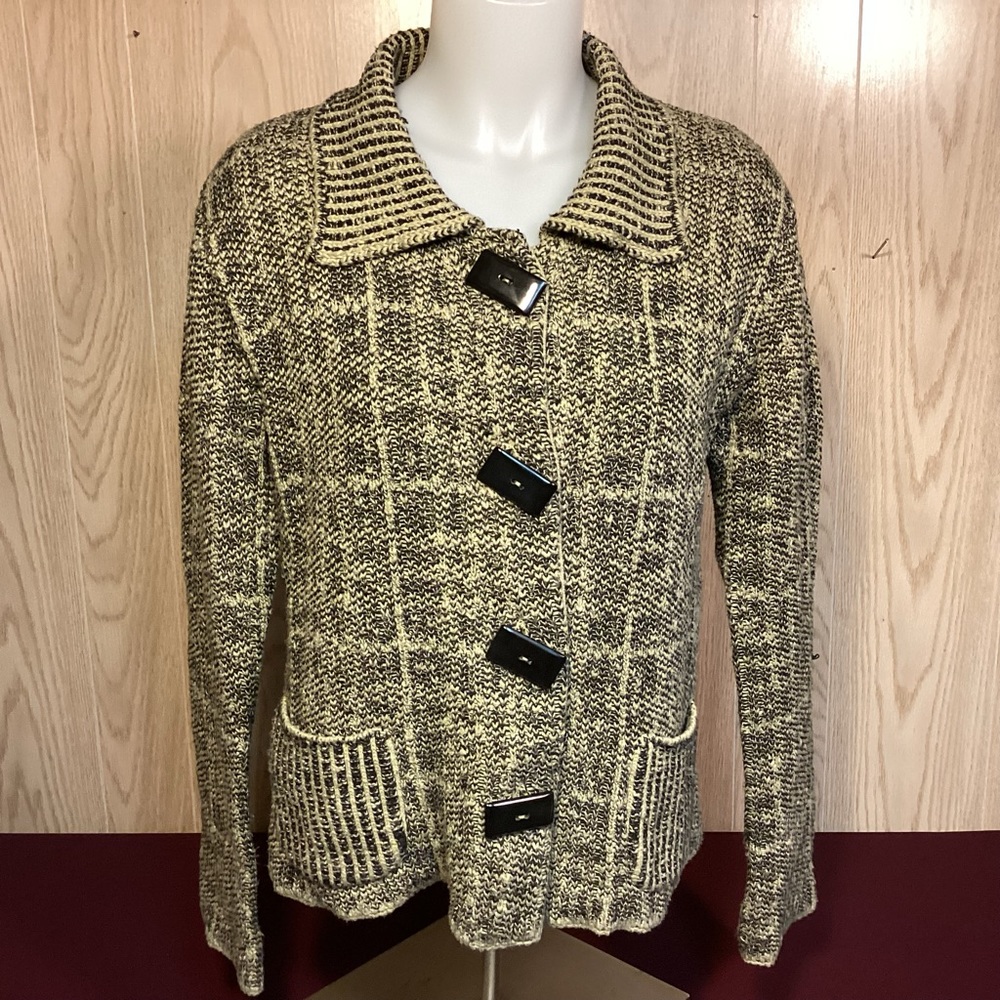 Willow Womens sweater jacket size medium